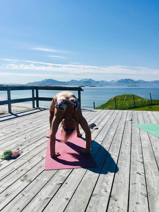 Sjarmerende Hus Med Orkesterplass Til Hav Og Fjell Stave Extérieur photo